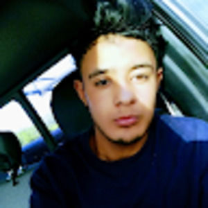 Meet your Posher, Ulloa